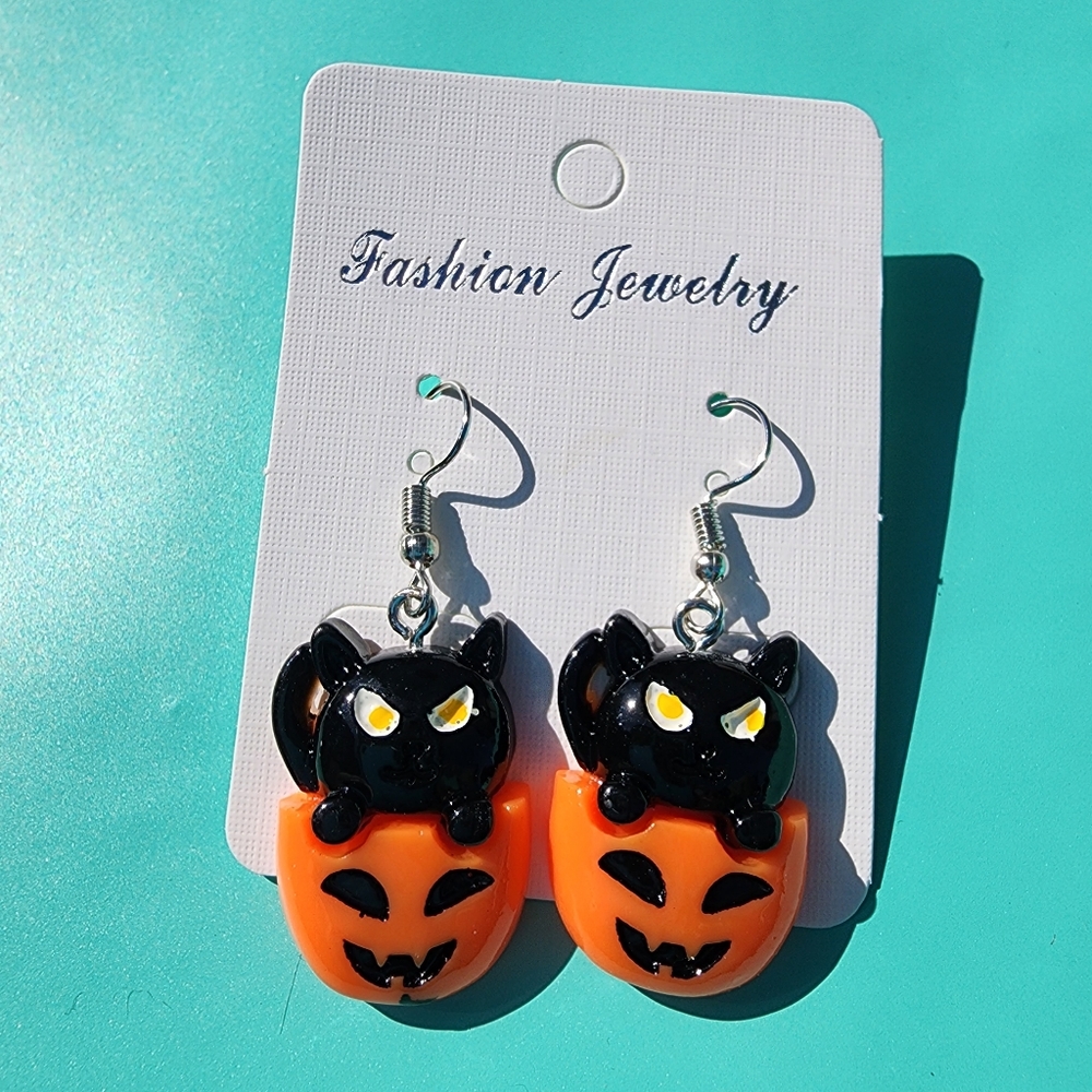 🎆 Black Cat Pumpkin Earrings | Halloween Cat Lover Jewelry | Cute Spooky Dangle